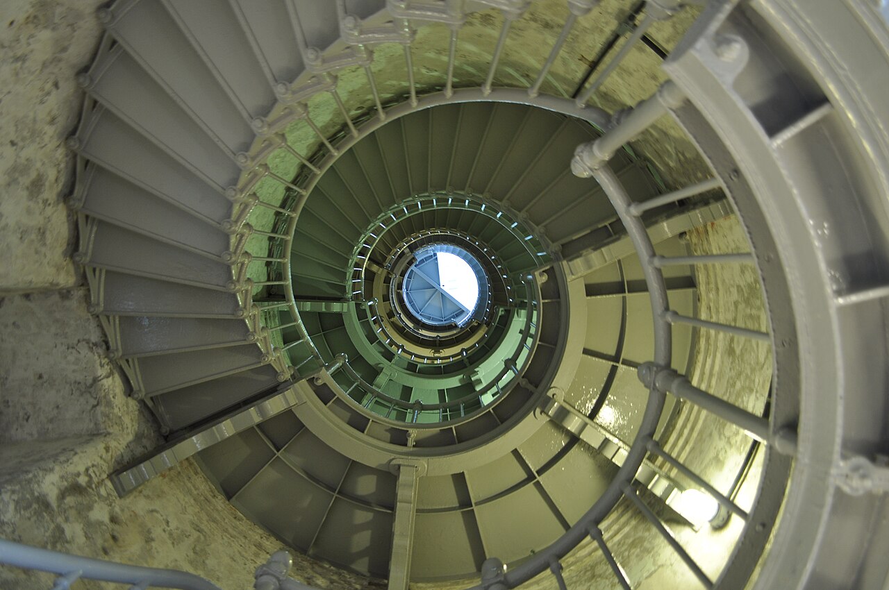 maritime history video grays harbor lighthouse